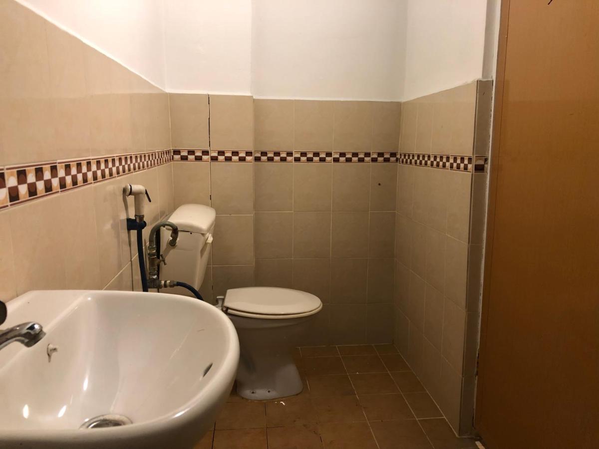 Rumah Tepi Istana Κουάλα Τερενγκάνου Εξωτερικό φωτογραφία