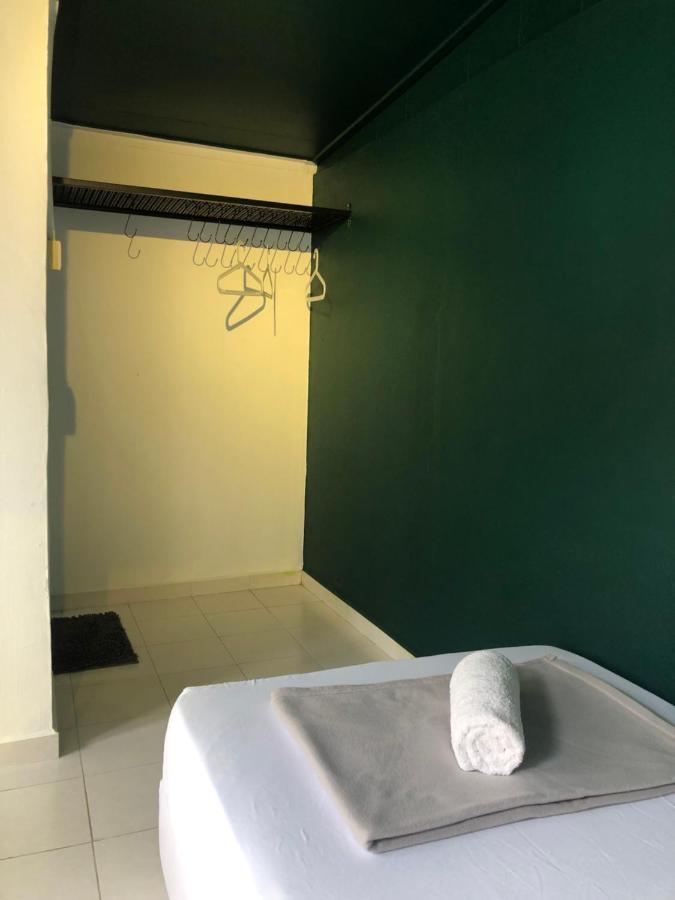 Rumah Tepi Istana Κουάλα Τερενγκάνου Εξωτερικό φωτογραφία