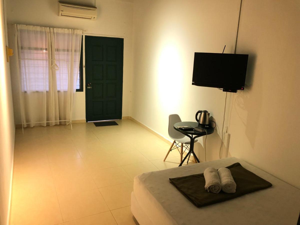 Rumah Tepi Istana Κουάλα Τερενγκάνου Εξωτερικό φωτογραφία