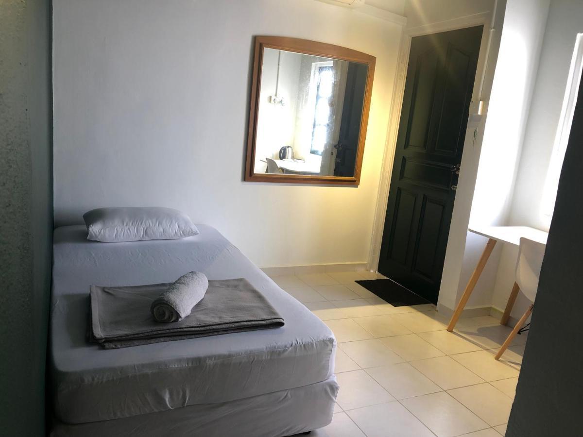 Rumah Tepi Istana Κουάλα Τερενγκάνου Εξωτερικό φωτογραφία